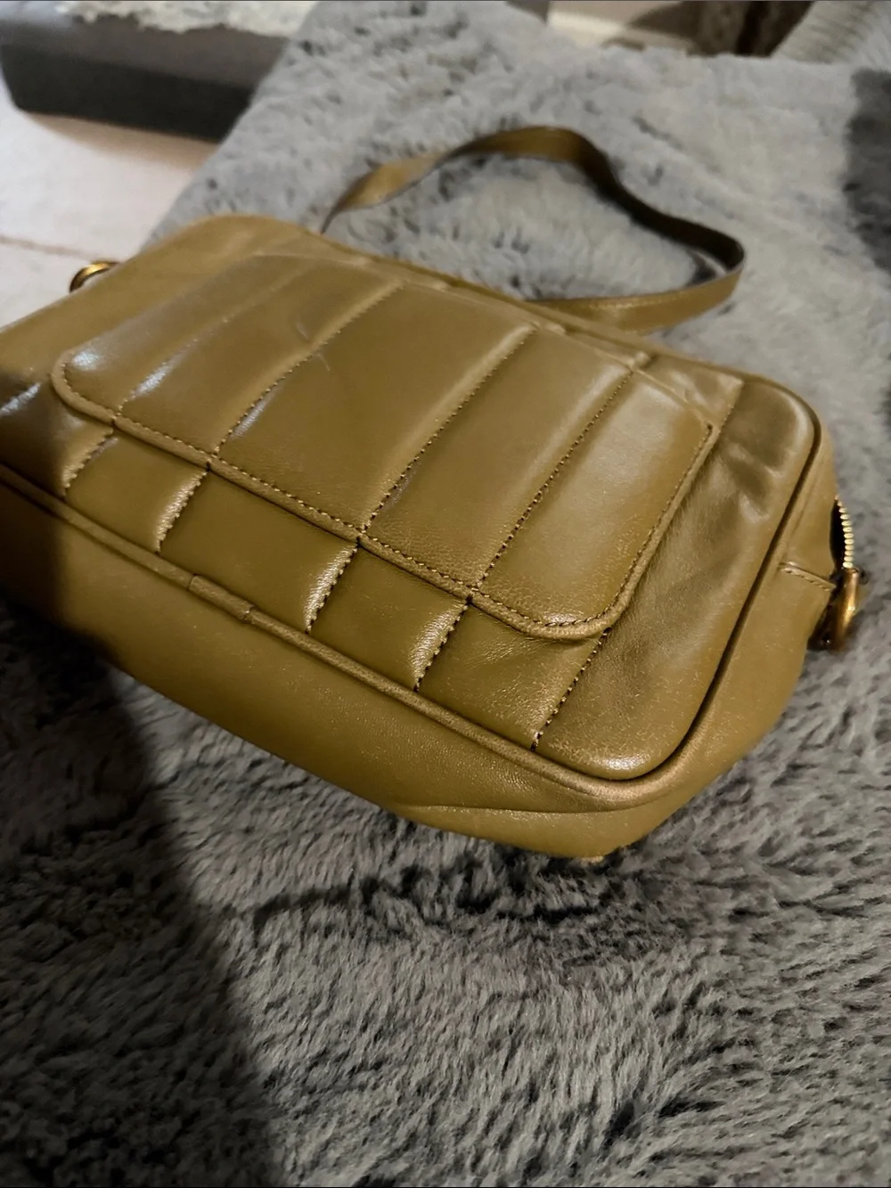 Tory Burch Kira Quilted Camera Bag- Tan/Olive Leather Crossbody with Gold Logo